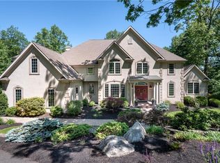 1845 Augusta Dr, Center Valley, PA 18034