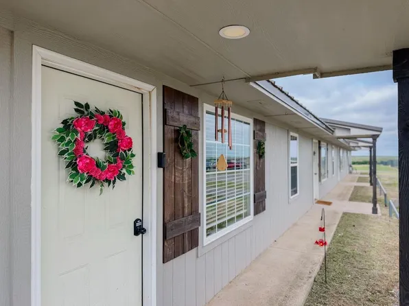 3521 Quail Run St, Hinton, OK 73047