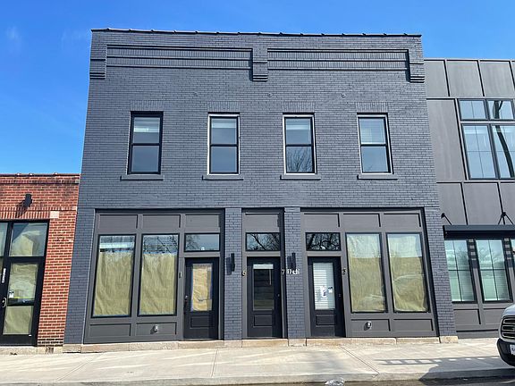 2nd image of 1240 Oak St #6