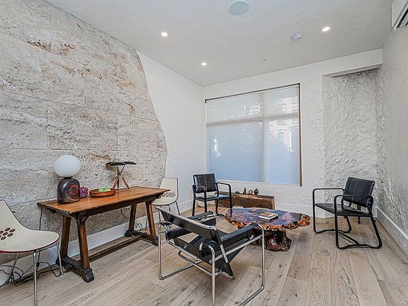 2nd image of 1346 Pacific St #1A