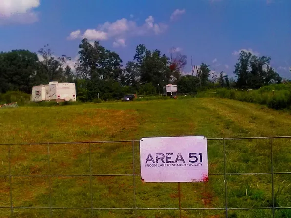 306 Salt Lick Creek Rd, Red Boiling Springs, TN 37150