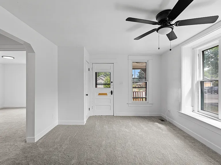 1037 N Cleveland Ave — Photo 13