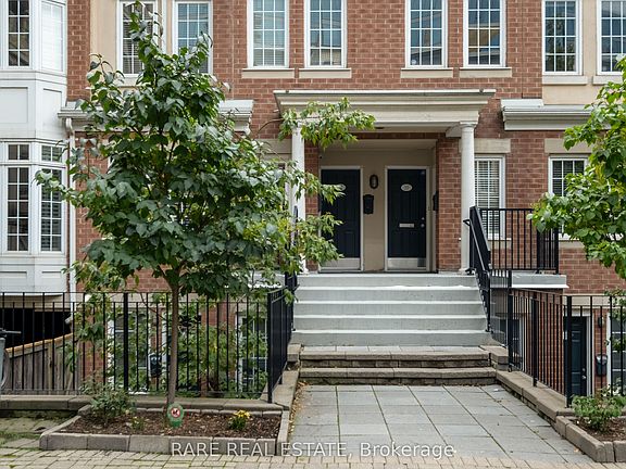 3rd image of 11 Niagara St #21