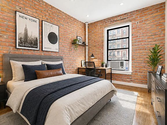 3rd image of 61 Grove St #5D