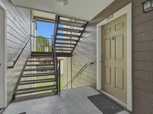 249 Afton Sq Unit 208, Altamonte Springs, FL 32714