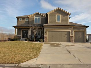 1621 SW Napa Valley Dr, Lees Summit, MO 64082