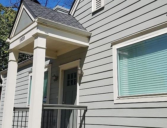 5th image of 1939 Windemere Dr NE