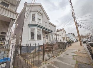30 Taylor St, Newark, NJ 07104