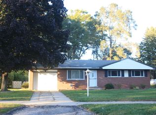 12667 Raleigh Dr, Sterling Heights, MI 48313