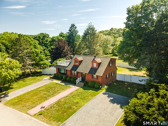 2nd image of 43 Lynn Drive
