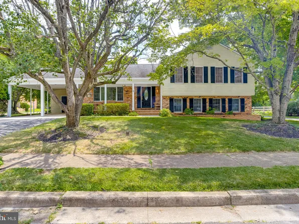 1 Covert Ct, Lutherville Timonium, MD 21093