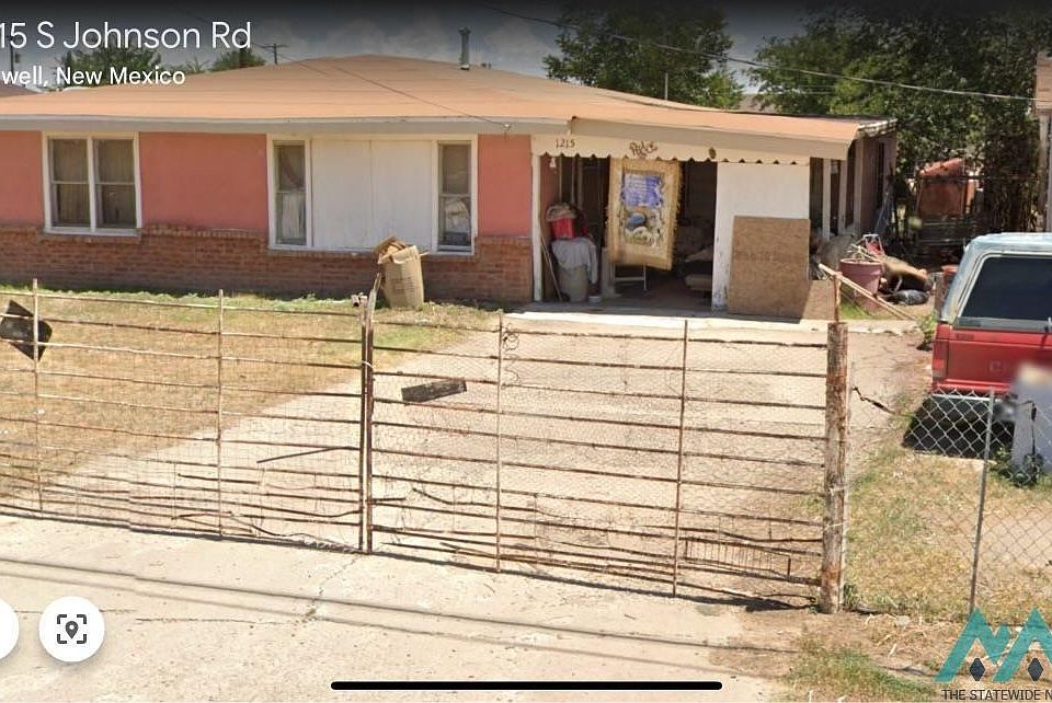 2nd image of 1215 S Johnson Rd