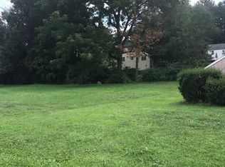 605 Hillcrest Rd, York, PA 17403