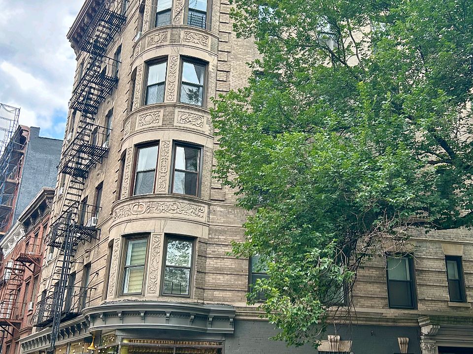 1st image of 2 Jane St APT 3B