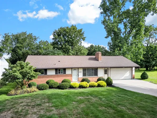 16116 Shurmer Rd, Strongsville, OH 44136