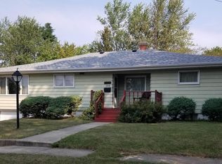 408 W Lincoln St, Mount Morris, IL 61054