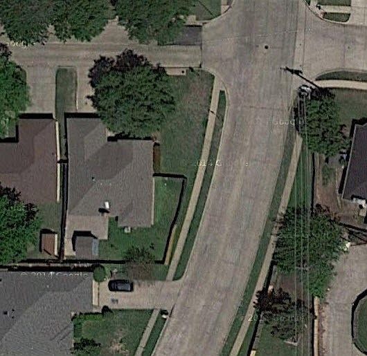 1st image of 902 Packard Dr