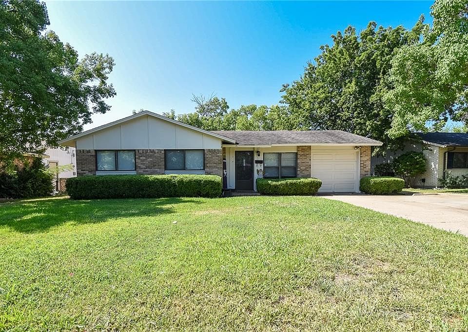 1st image of 2116 Spiceberry Ln