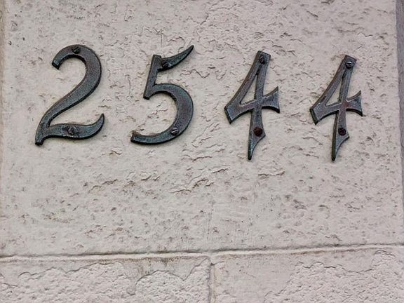 3rd image of 2544 Vallejo St