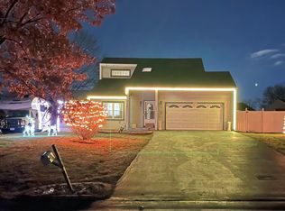 31 Cord Dr, Latham, NY 12110