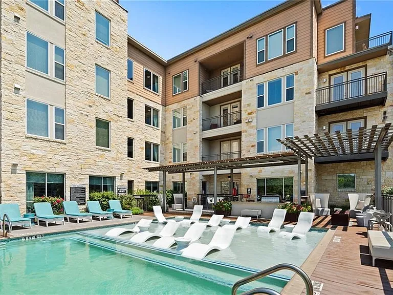 1900 Barton Springs Rd #5031 — Photo 32