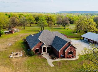 12619 E 233rd St S, Webbers Falls, OK 74470