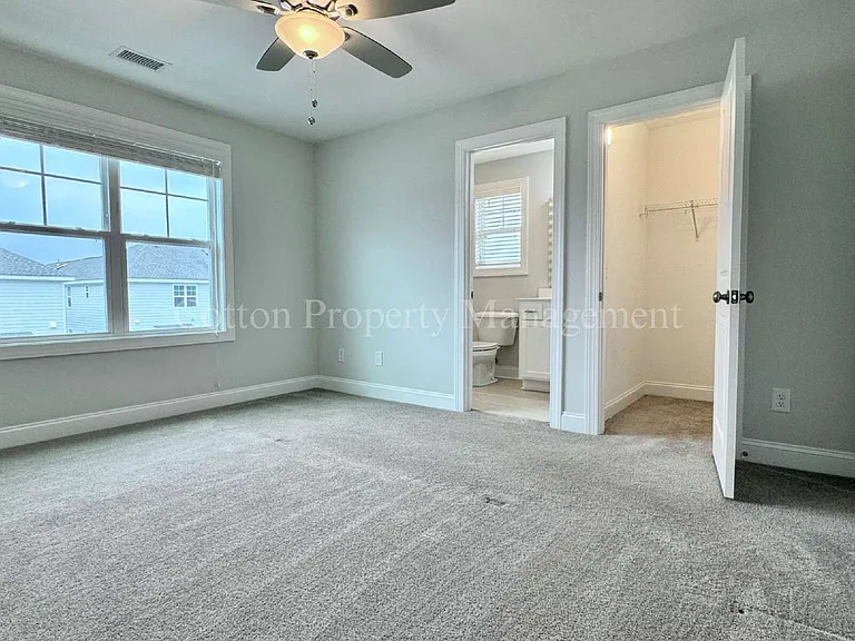 4732 Siddons Dr — Photo 18