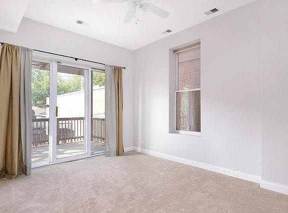 Master Bedroom w/ Carpet Floor