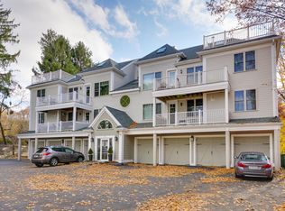 19 Wadsworth Lane #302, wayland, MA 01778