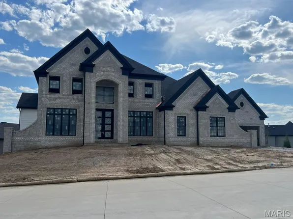 744 Silver Buck Ln, Chesterfield, MO 63005