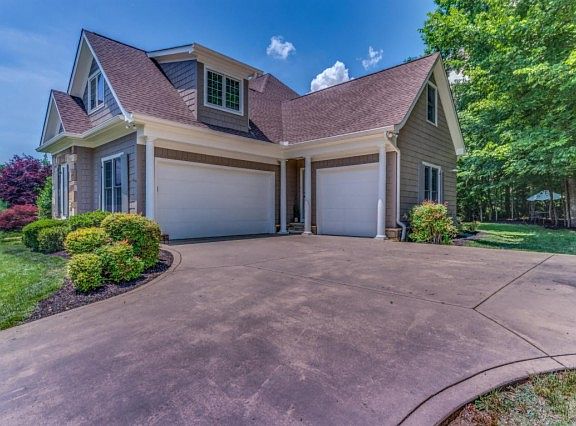 4th image of 12637 Woodcove Ln