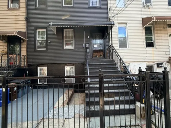 170 Atkins Ave Floor 3, Brooklyn, NY 11208