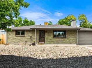 8 Seattle Ln, Longmont, CO 80501