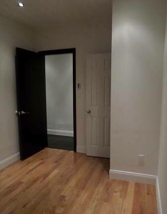 4th image of 8 W 108th St #2