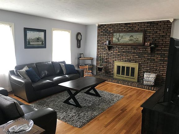 2nd image of 3422 Pimlico Pkwy