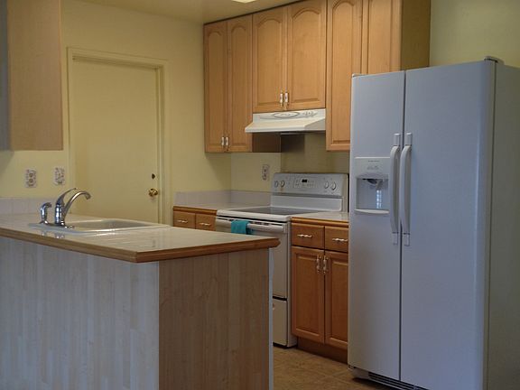 4th image of 1943 Sequoia Ct