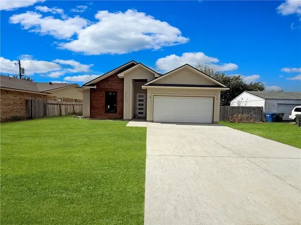 4769 Sierra Blanca Blvd, Corpus Christi, TX 78413