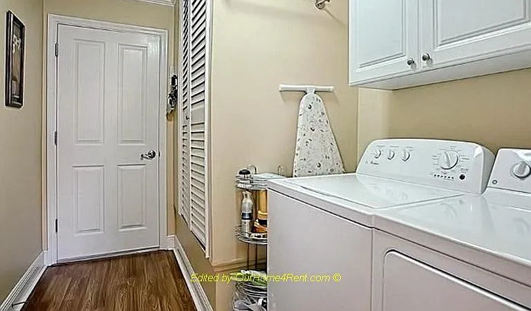 1184 Thompson Ave — Photo 10