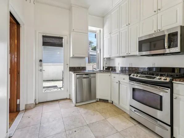 7722 Broadway image 6 of 47