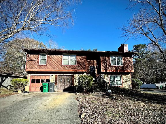 2nd image of 6219 Long Pine Dr #32
