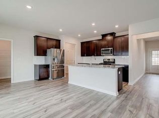 10 Burns Hill Rd, Hudson, NH 03051