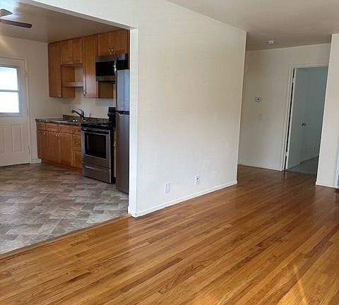 3rd image of 936 N Idaho St #A