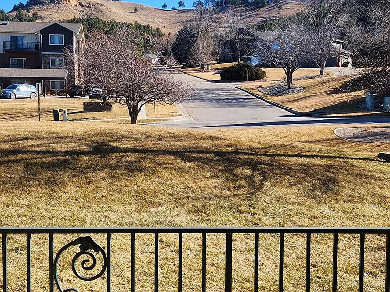 3945 Fairway Hills Dr #1 — Photo 20