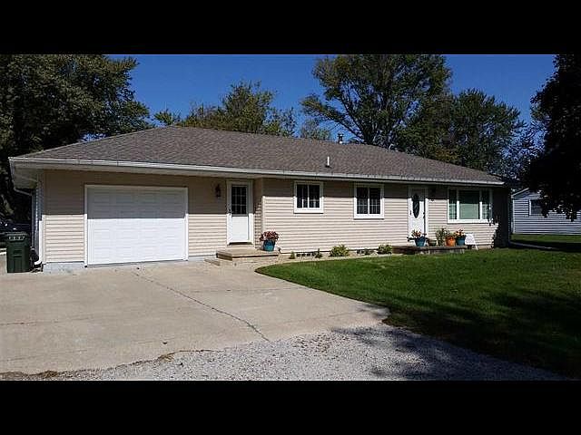 1st image of 1021 Joy St