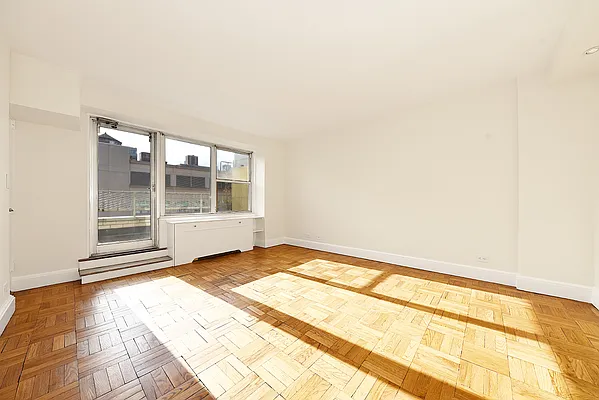 Rented by Buchbinder & Warren | media 24