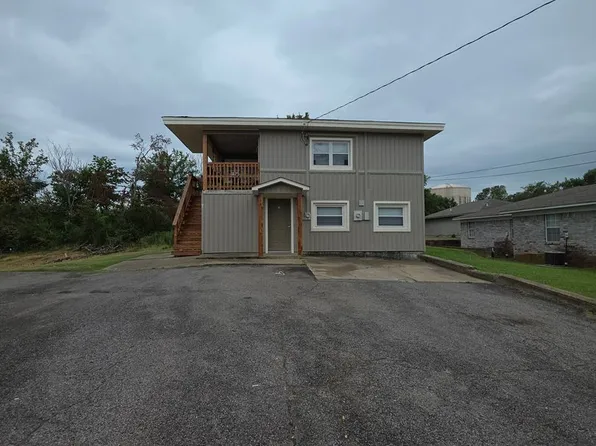 709 W 13th, 709 W 13th St APT 1, Russellville, AR 72801