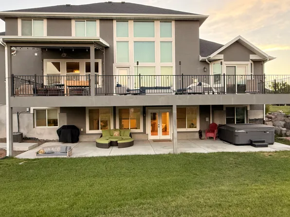 14283 S Black Wulff Dr, Bluffdale, UT 84065