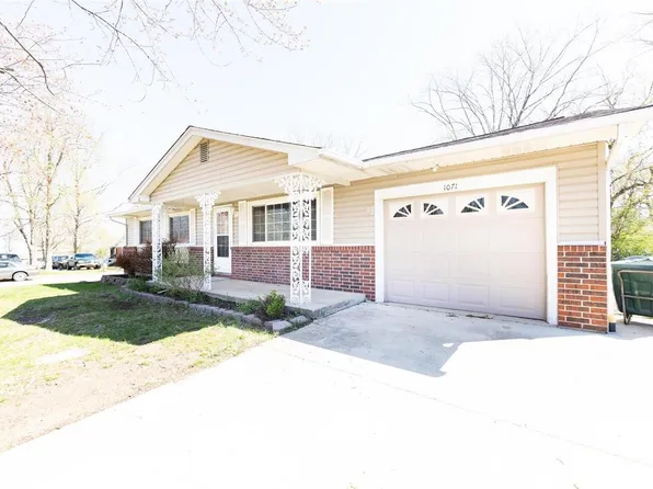 1071 Redwood Dr, Rolla, MO 65401