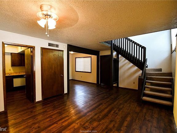 5th image of 1214 Holik Dr #A-d