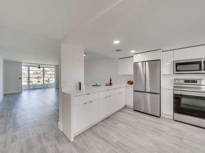 9781 Sunrise Lakes Boulevard #208, Sunrise, FL, 33322
